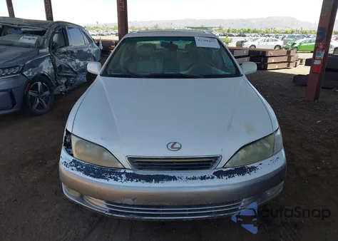 1997 Lexus Es 300 from USA, damaged, VIN JT8BF22G9V0073256